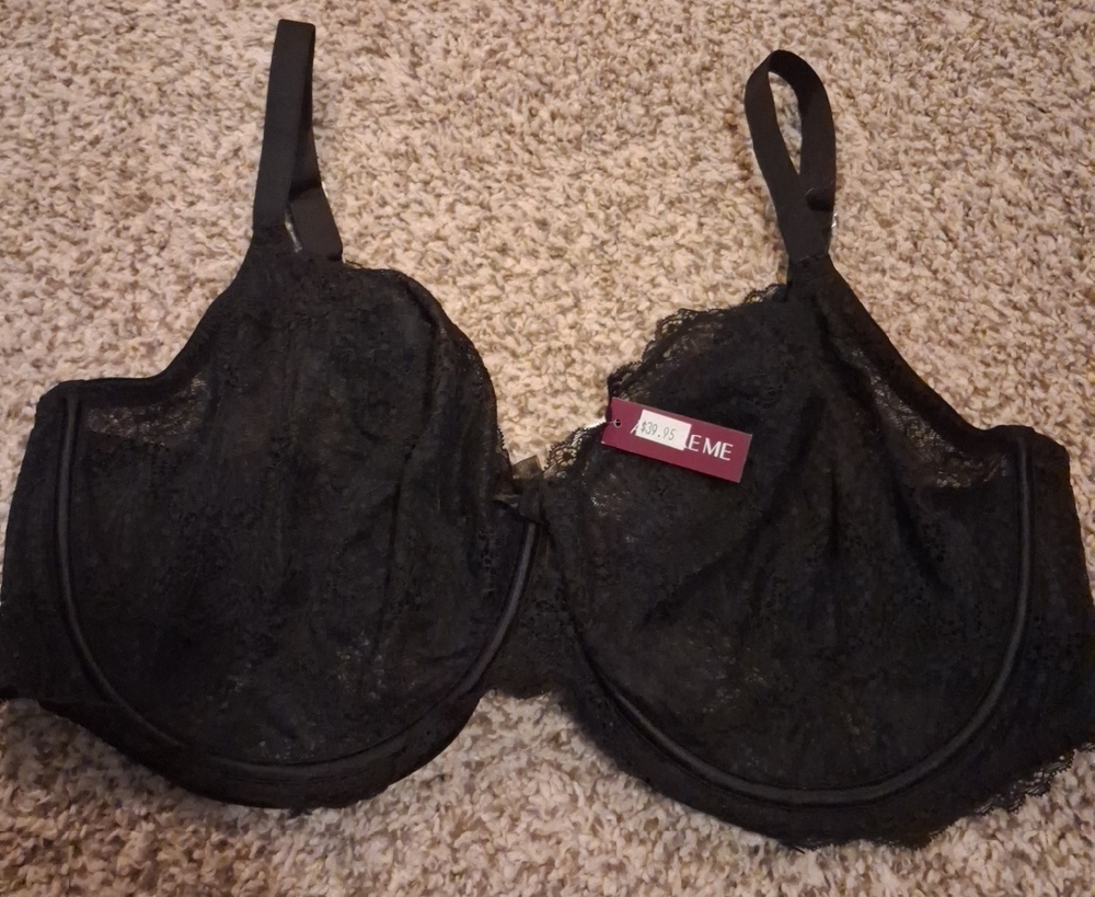 NWT Adoreme Black Lace Underwire Bra -